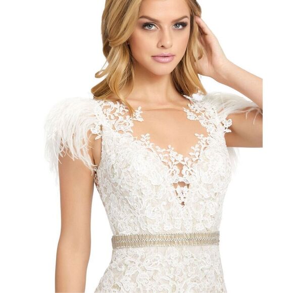 NWOT MAC DUGGAL EMBELLISHED FEATHER CAP SLEEVE ILLUSION NECK TRUMPET GOWN SIZE 4 - Picture 5 of 15